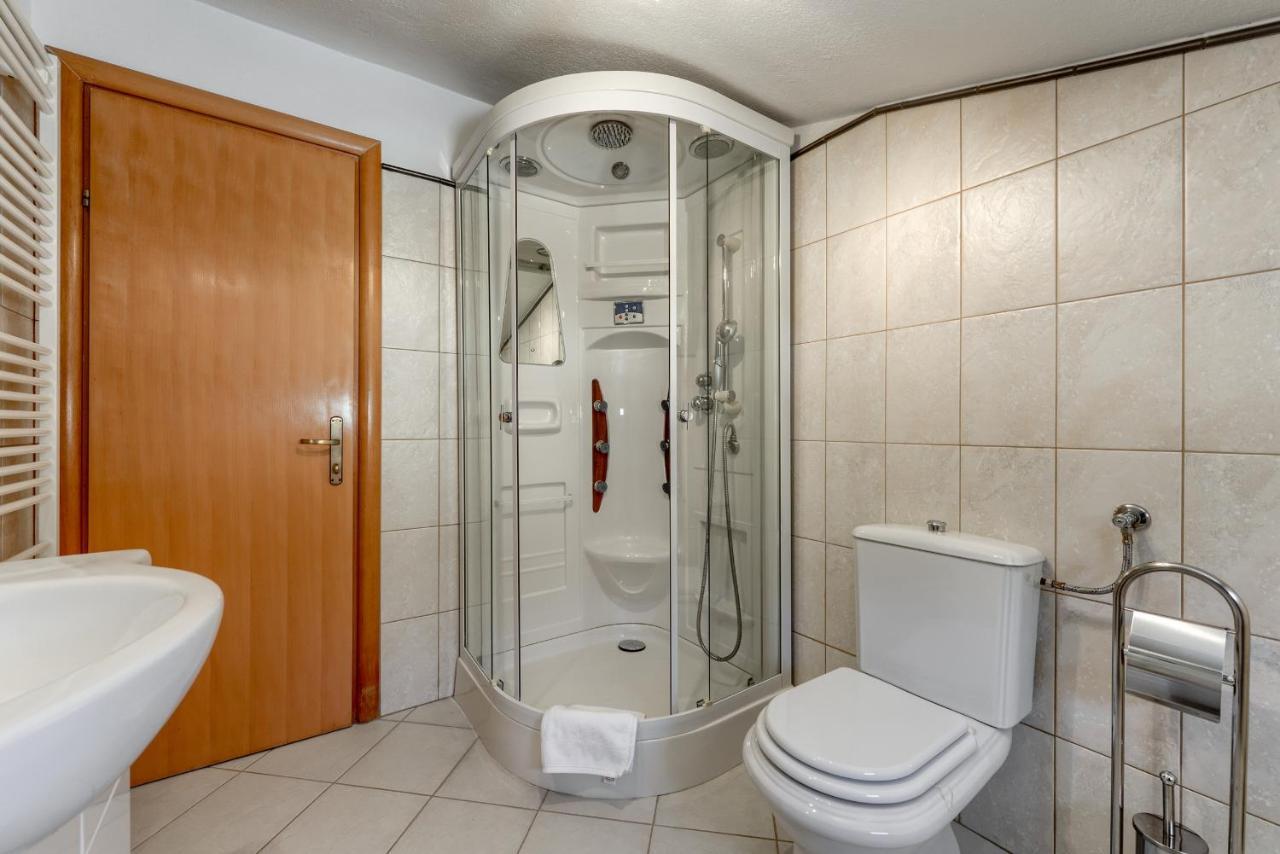 Haus Lilli Mit Pool Διαμέρισμα Ražanac Εξωτερικό φωτογραφία