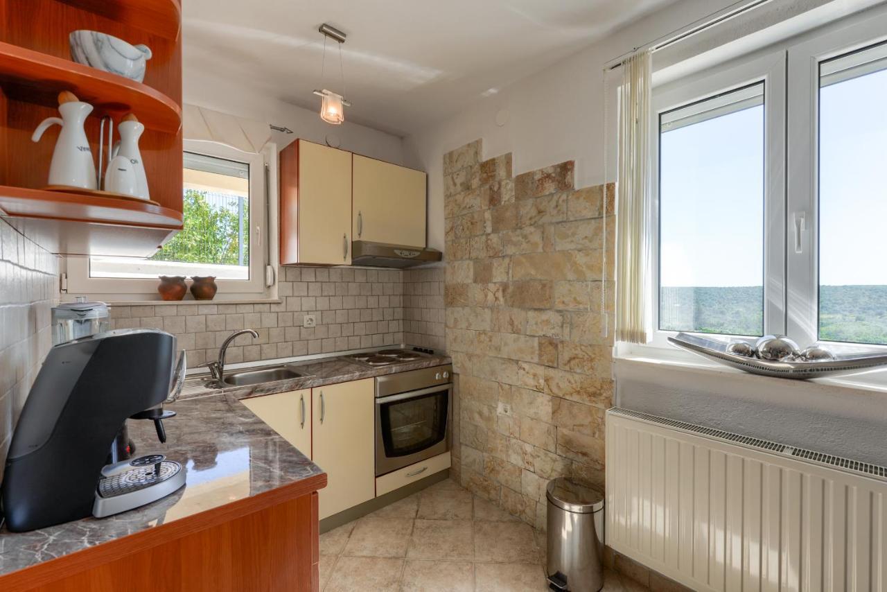 Haus Lilli Mit Pool Διαμέρισμα Ražanac Εξωτερικό φωτογραφία