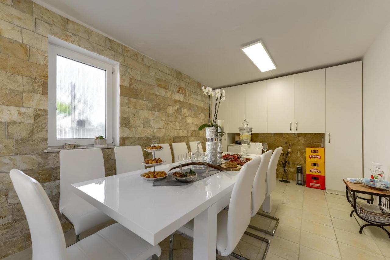 Haus Lilli Mit Pool Διαμέρισμα Ražanac Εξωτερικό φωτογραφία